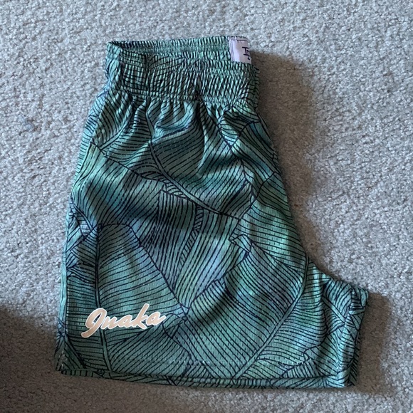 Inaka Power Shorts - Picture 2 of 4